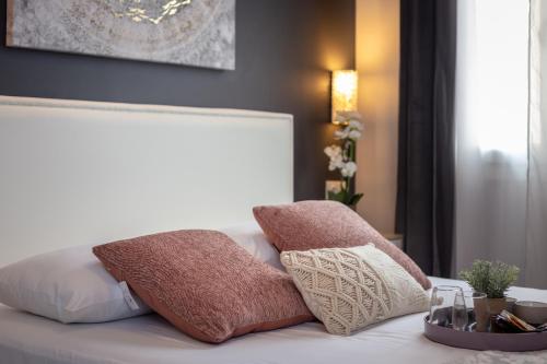 Ionian City Ionian City