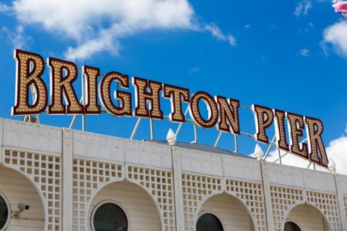 perfect Brighton city location - Spacious 2 bedroom apartment
