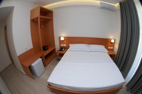 Hotel Ari 2 – Saranda, OR