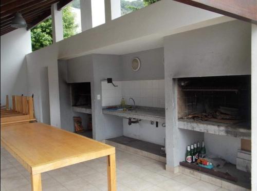 Studio Apartment image 10