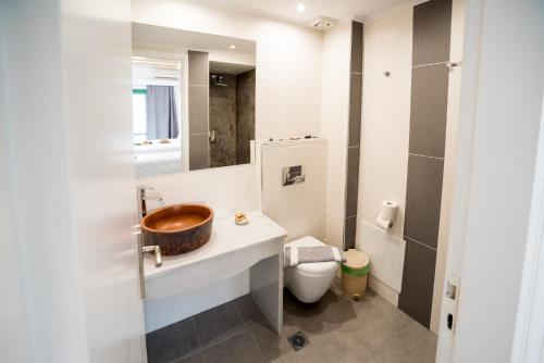 Ifestia Hotel - image 10