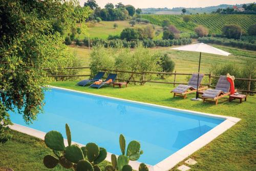  Villa Sant'Elena in Morro dʼAlba