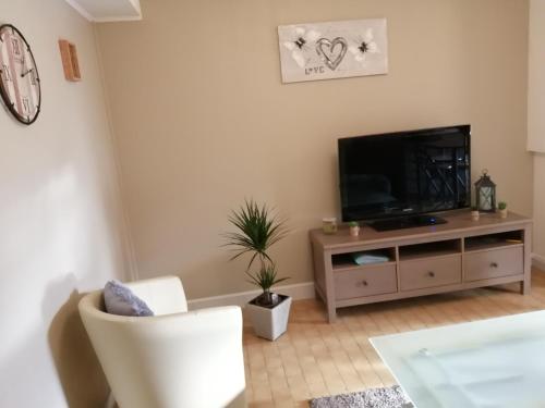 appartement type f2 proche PARIS 25 KM