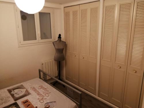 appartement type f2 proche PARIS 25 KM