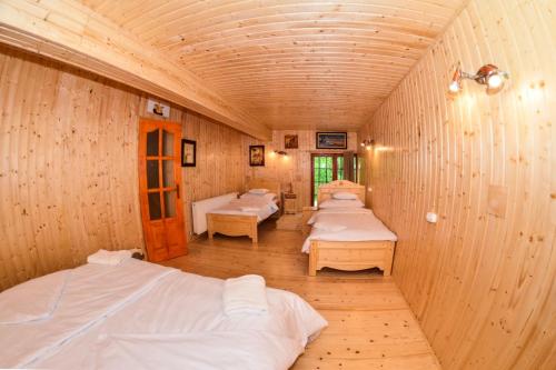 Malom Apartman in Derekegyház