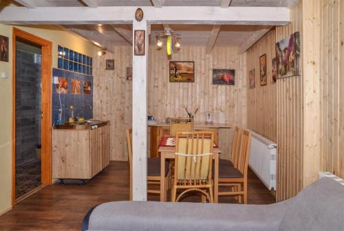 Malom Apartman in Derekegyház