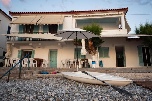  Sea and Relaxation in Kalamata