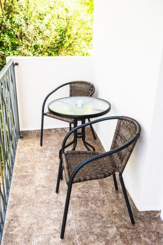 King Suite with Sea View image 6