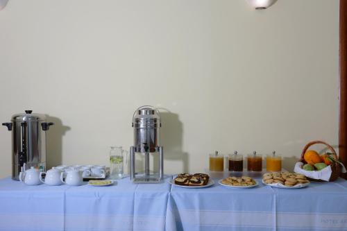 Aktaion Hotel - image 6