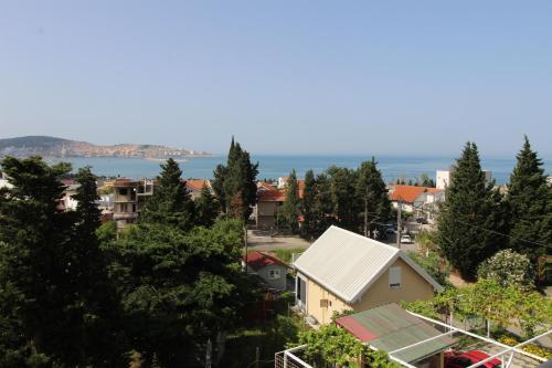 Apartment Dasic - image 4