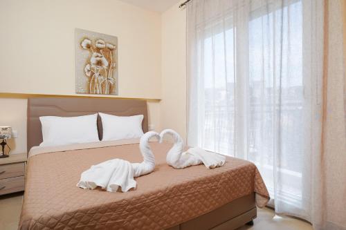  Theodore Apartments in Skala Marion
