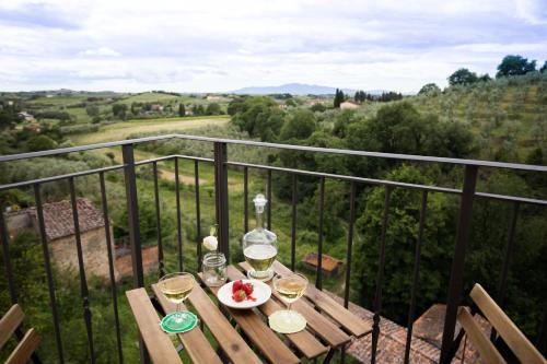 Сад, Bellavalle ROOMS Vinci Florence Tuscany in Вінчі
