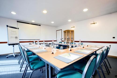 Üzleti központ, Campanile Maubeuge in Maubeuge