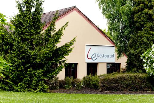 Campanile Maubeuge - image 6