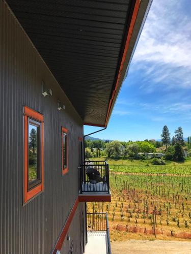 Wesbert Winery & Guest Suites