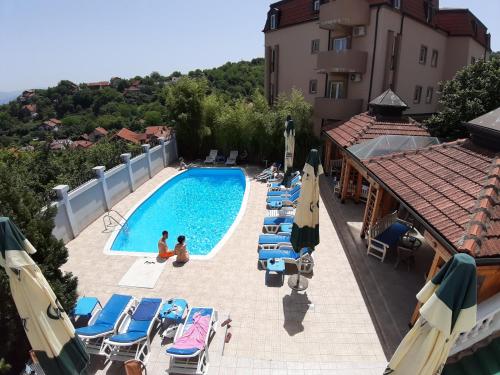Garni Hotel Panorama Lux - 전망