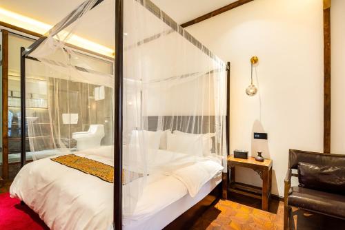 Bliss Qintai Tibetan Boutique Hotel – Chengdu, IL
