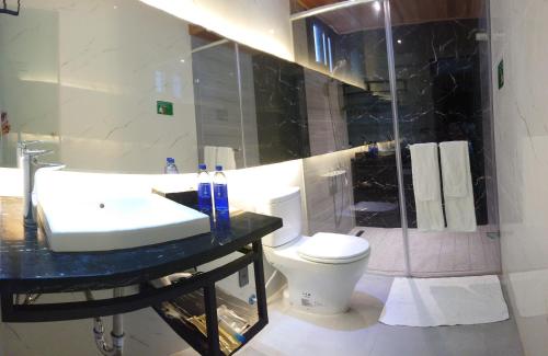 82行旅電梯民宿 來電享優惠 82行旅電梯民宿 來電享優惠