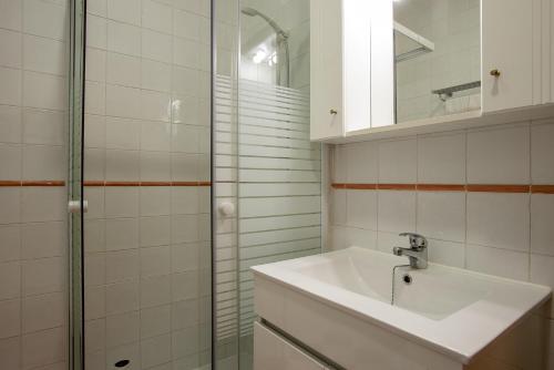 Terrace Tree Liverpool - image 9