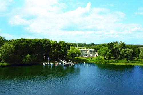Seehotel Bollmannsruh in Päwesin, Deutschland