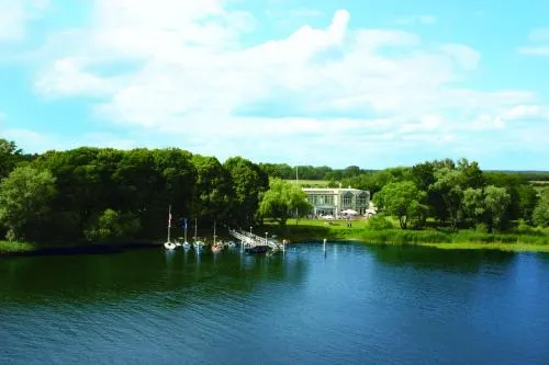 Seehotel Bollmannsruh in Päwesin, Deutschland