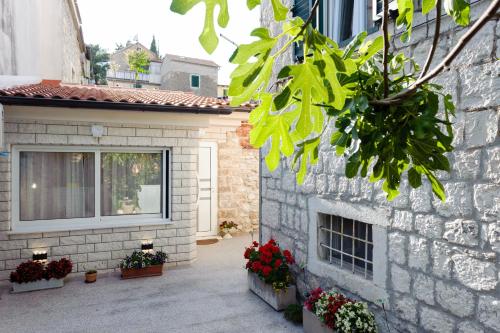 Apartment and Room Nona Stella, Split (photo 8)
