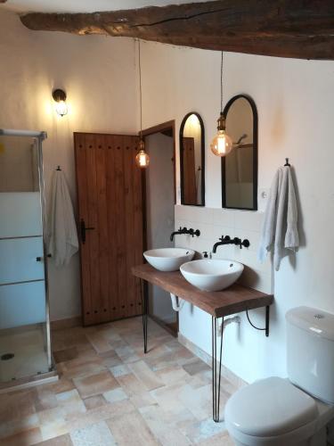 Vannas istaba, CASA RURAL REVOLCADORES in Inazares
