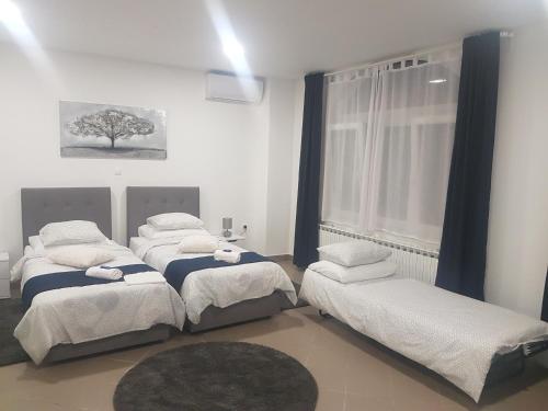 Marko Airport Rooms