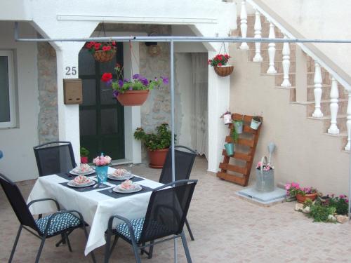 Charming apartment piccolo paradiso