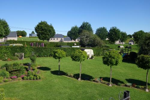  Ailleurs ou ici in Paliseul