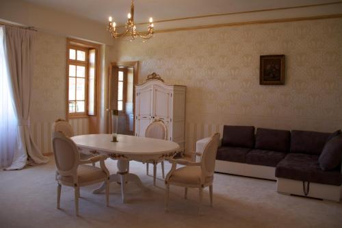 Château de Beguin - Hôtel Luxe - image 5