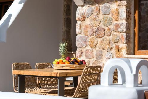 marvarit suites - image 10