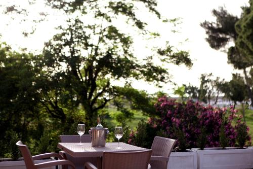 Hotel Pelikan in Divjake