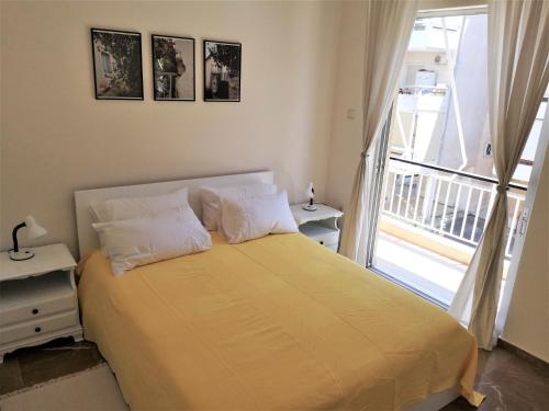  Lovely Apartment in Varkiza in 16672 Vari