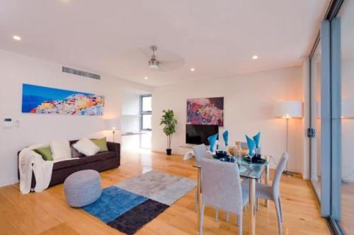

Furnished Private Apartments in Bondi Beach