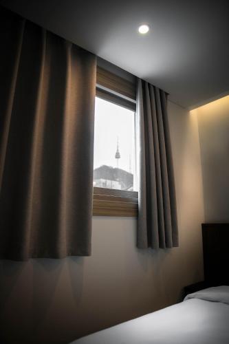 2023 루미아 호텔 명동 (Lumia Hotel Myeongdong) 호텔 리뷰 및 할인 쿠폰 - 아고다 2023 루미아 호텔 명동 (Lumia Hotel Myeongdong) 호텔 리뷰 및 할인 쿠폰 - 아고다