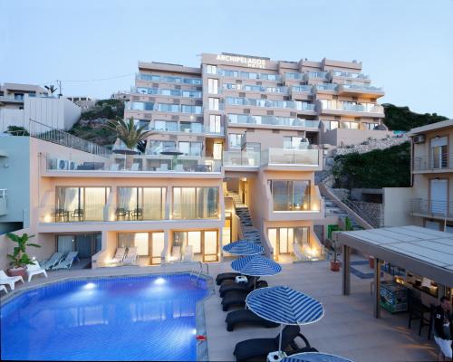 Exterior view, Archipelagos Hotel in Rethymno