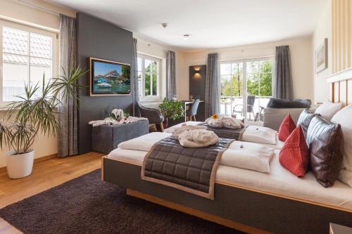 Boutiquehotel zur Winzerstube - image 9