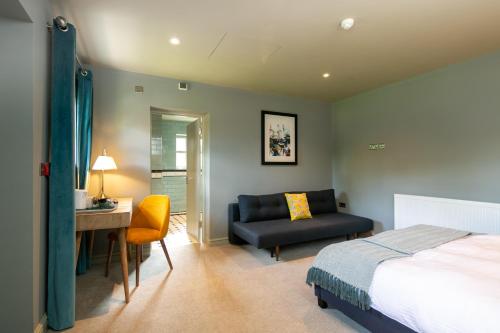 The Cowdray Arms - Accommodation - Haywards Heath