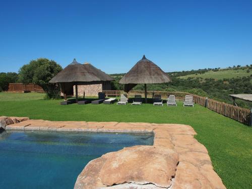Úszómedence, Mahikeng Lodge in Maanhaarand