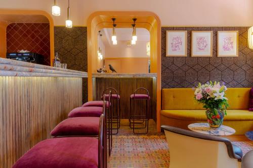 le petit hotel