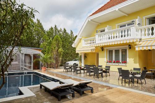  Gold House Pension, Pension in Balatonfüred