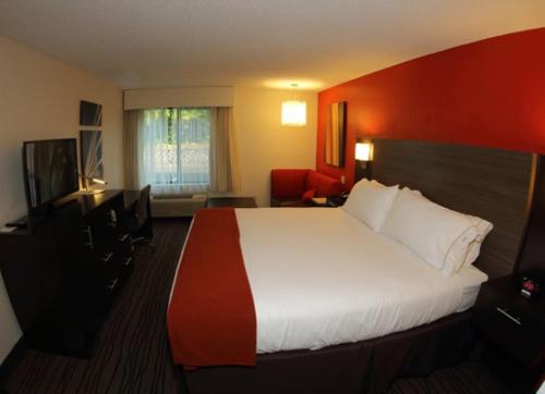 Holiday Inn Express Brentwood-South Cool Springs an IHG Hotel - image 3