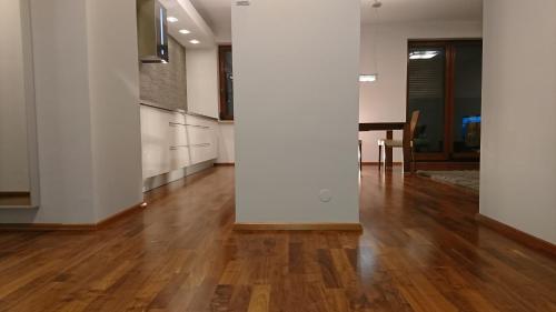 Quiet and spacious apartment with garage option, Cracovie (photo 6)
