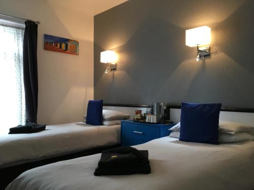 Apollo Guest House - image 7
