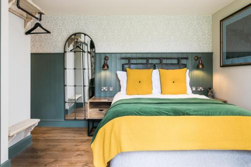 The Green Dragon Inn - image 5