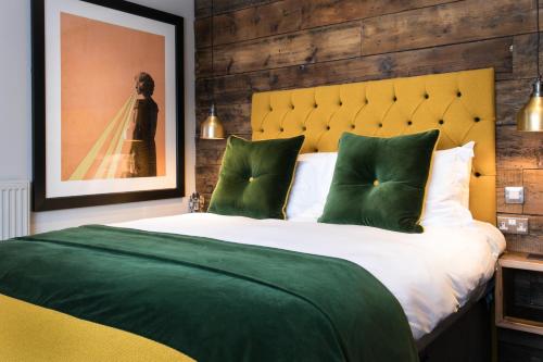The Green Dragon Inn - image 2