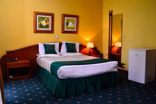 hotel photo