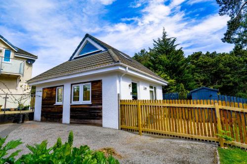 The Lodge, Tregrehan, Cornwall