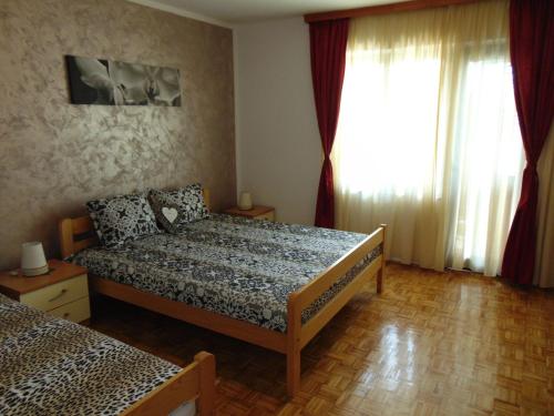  Apartment Tina, Ferienwohnung in Malinska